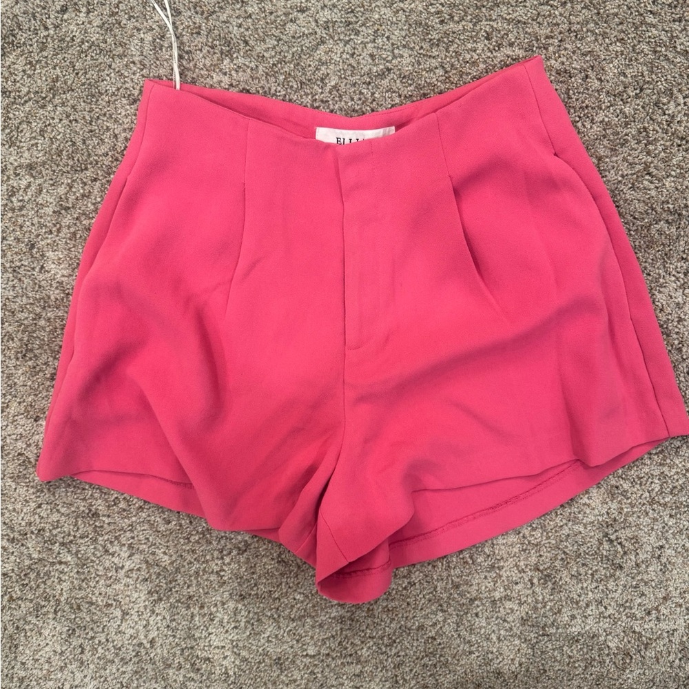 Elliatt High Waist Pink Women's Shorts